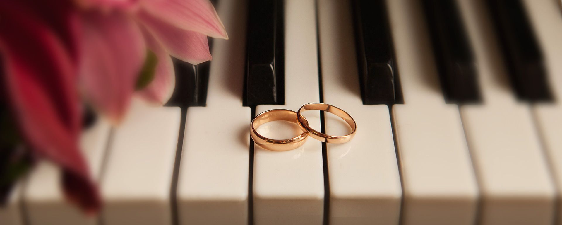 How to find the perfect wedding video songs
